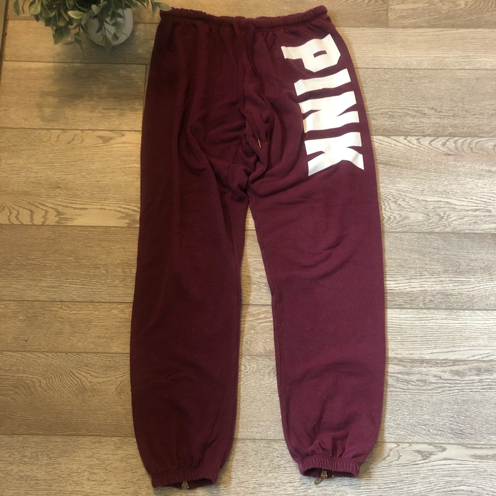 VICTORIA SECRET PINK sweatpants/ joggers